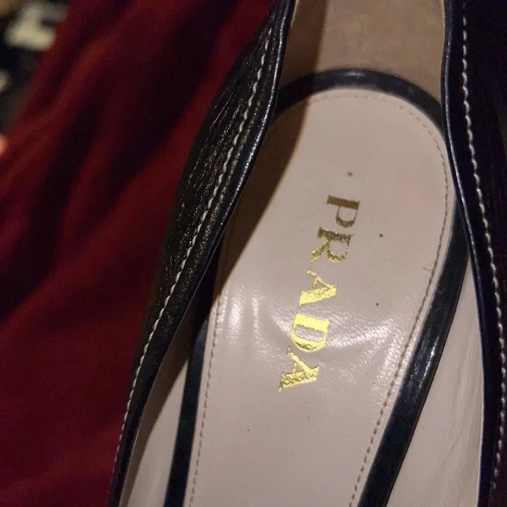 Prada black leather bow peep toe stiletto heels Sz  9.5 - Picture 4 of 6